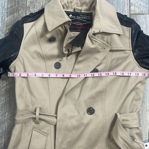 Moose Knuckles trench coat NWT Size: Large - Picture 9 of 10